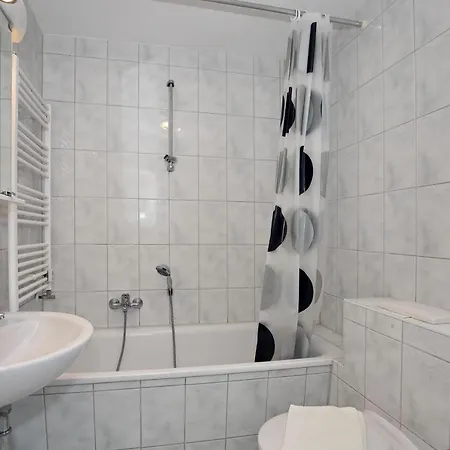 Apartment Waldstrasse 5b Luehmann