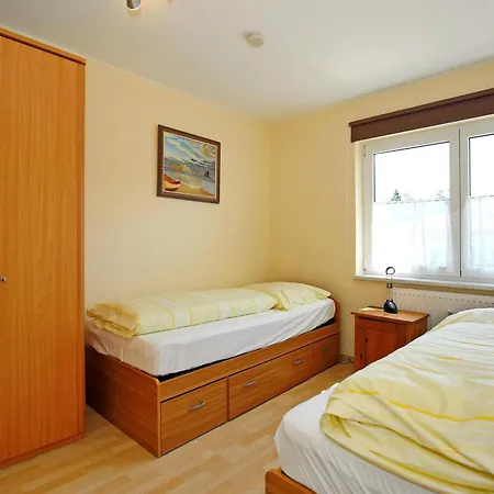 Waldstrasse 5b Luehmann Apartman Ostseebad Kühlungsborn